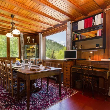 Chalet Montblanc Alpine & Sauna Retreat - Happy