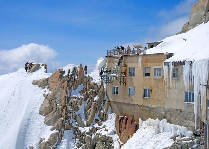 Montblanc Alpine & Sauna Retreat - Happy