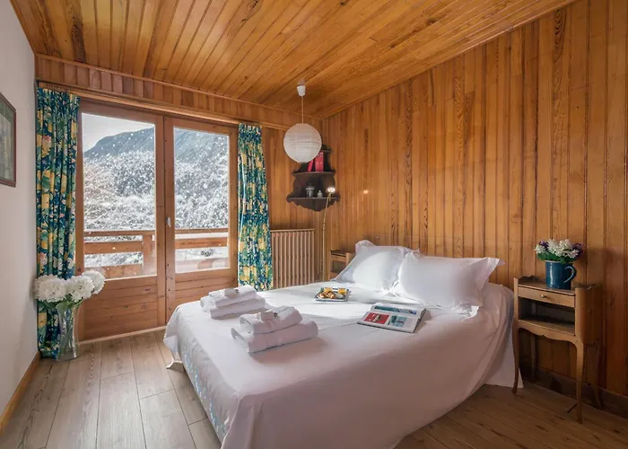 Chalet Montblanc Alpine & Sauna Retreat - Happy *