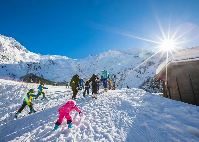 Chalet Montblanc Alpine & Sauna Retreat - Happy Chamonix