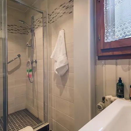 木屋 Montblanc Alpine & Sauna Retreat - Happy